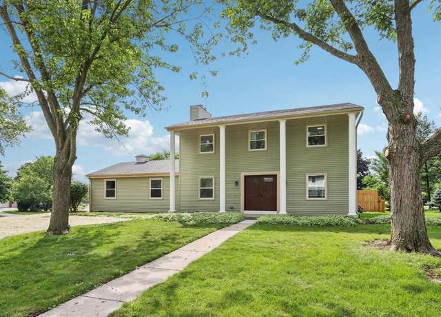 Property at 4240 S Tie Ave, New Berlin, WI 53151, 4 beds, 2.5 baths