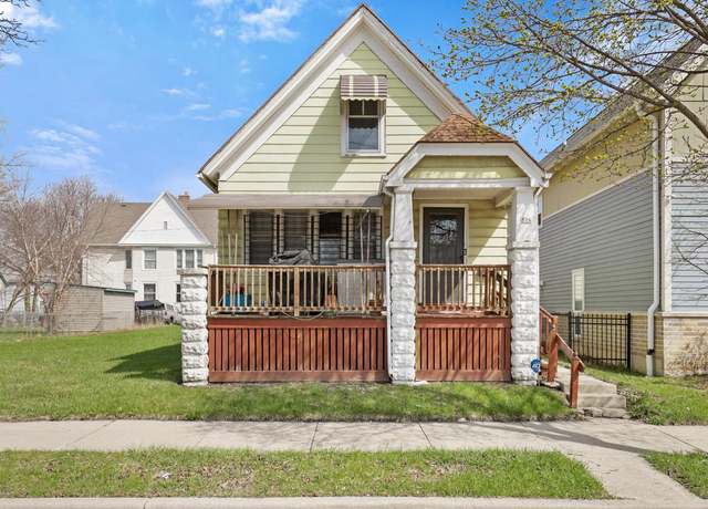 Property at 526 W Hadley St, Milwaukee, WI 53212, 3 beds, 1 bath