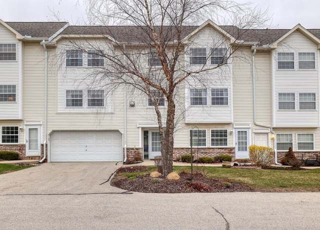 Property at 315 Kristin Court West Ct, Brookfield, WI 53045, 3 beds, 3 baths