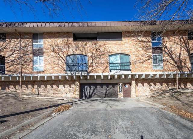 Property at 4253 W Rivers Edge Cir #3, Brown Deer, WI 53209, 2 beds, 1.5 baths