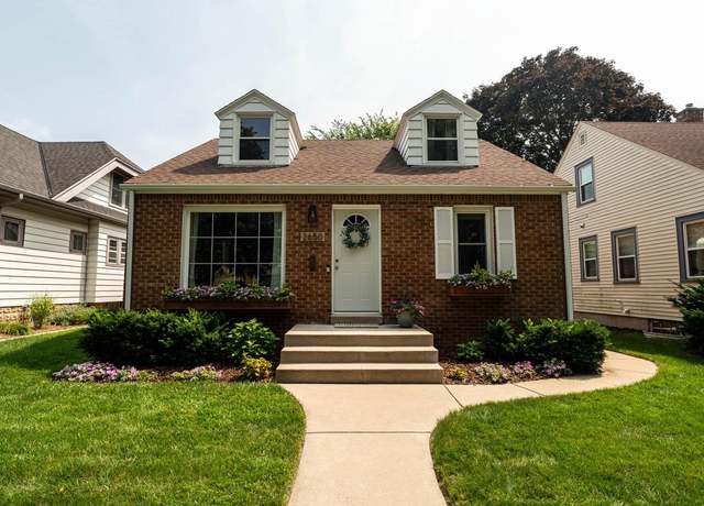 Property at 2650 N 67th St, Wauwatosa, WI 53213, 3 beds, 1 bath