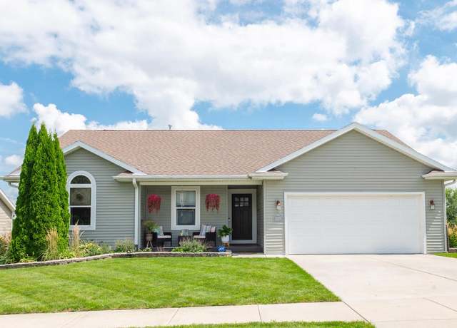 Property at 225 S Maple Ln, Whitewater, WI 53190, 4 beds, 3 baths