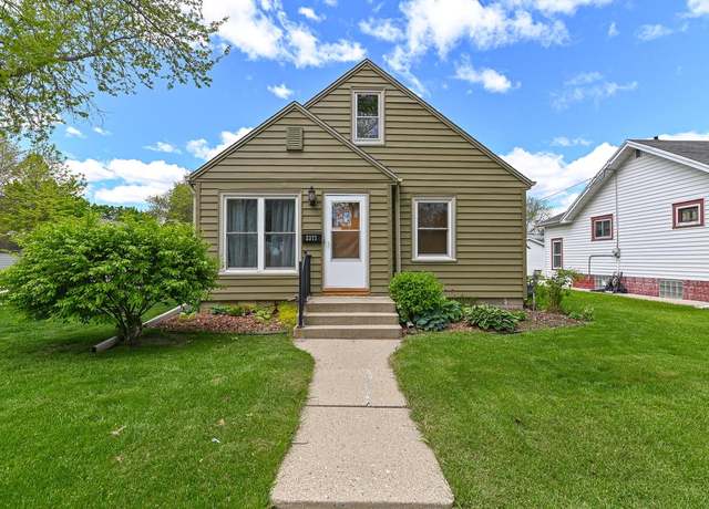 Property at 2377 S 73rd St, West Allis, WI 53219, 2 beds, 1.5 baths