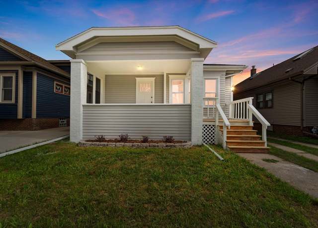 Property at 3716 Lindermann Ave, Racine, WI 53405, 3 beds, 2 baths