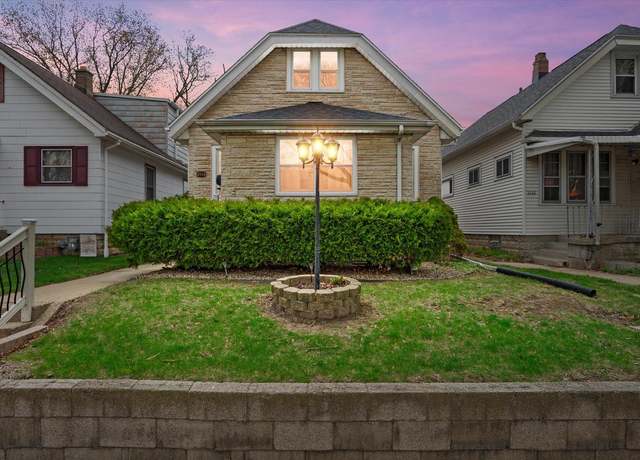 Property at 2119 S 58th St, West Allis, WI 53219, 3 beds, 2 baths