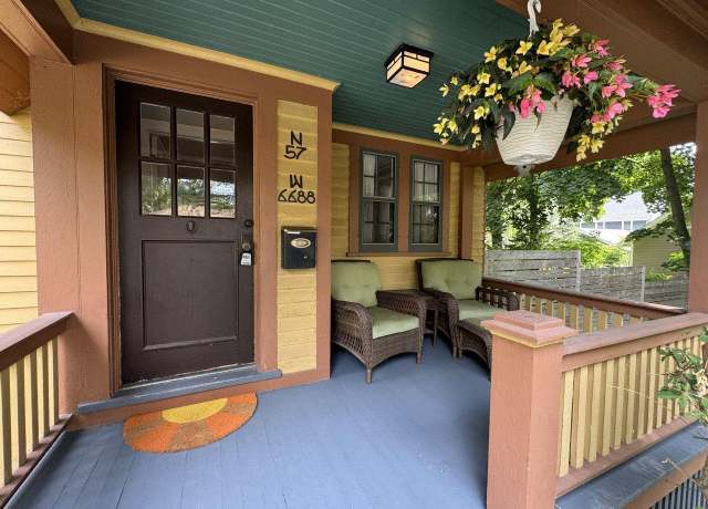 Property at N57W6688 Center St, Cedarburg, WI 53012, 4 beds, 3 baths