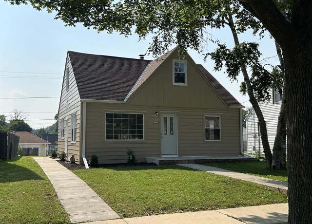 Property at 5313 N 44th St, Milwaukee, WI 53218, 4 beds, 1 bath