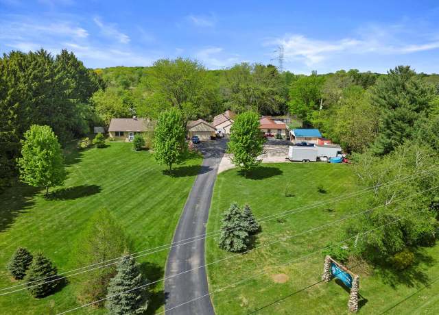 Property at S64W22000 National Ave, Waukesha, WI 53189, 3 beds, 1.5 baths
