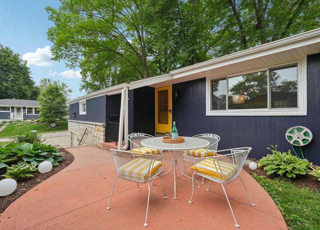 Property at 6710 Dellrose Ct, Greendale, WI 53129, 3 beds, 2 baths