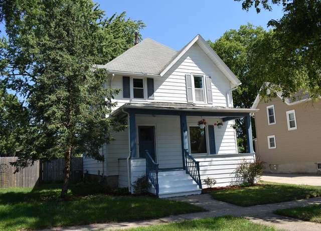 Property at 741 Vernon Ave, Beloit, WI 53511, 3 beds, 1 bath