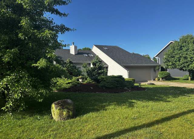 Property at 1813 Edgewood Ave, South Milwaukee, WI 53172, 3 beds, 2.5 baths