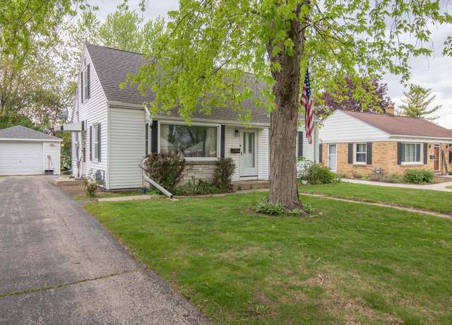 Property at 2845 S 52nd St, Milwaukee, WI 53219, 3 beds, 1 bath