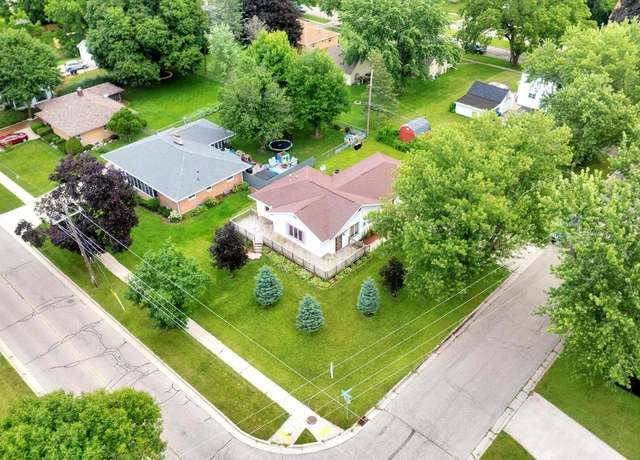 Property at 401 N Church St, Elkhorn, WI 53121, 4 beds, 2.5 baths
