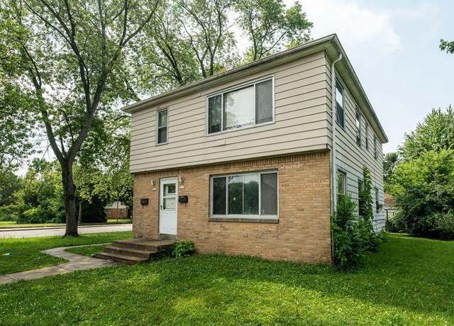 Property at 5101 W Lincoln Creek Drive West Dr #5103, Milwaukee, WI 53218, 4 beds, 2 baths
