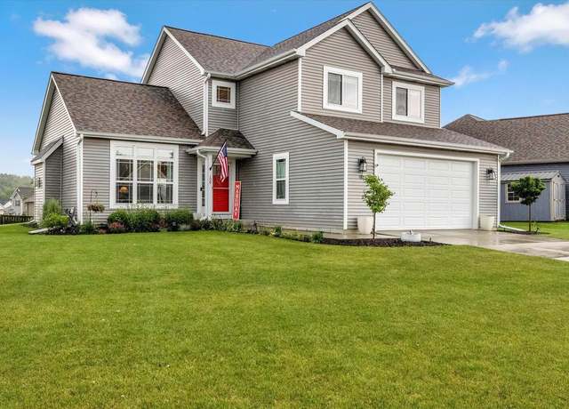 Property at 129 N Wild Flower Ln, Elkhorn, WI 53121, 4 beds, 3.5 baths