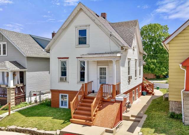 Property at 2248 S 23rd St #2250, Milwaukee, WI 53215, 5 beds, 2.5 baths