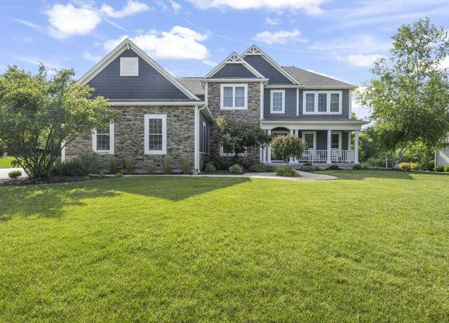 Property at W246N1979 Still River Dr, Pewaukee, WI 53072, 5 beds, 3.5 baths