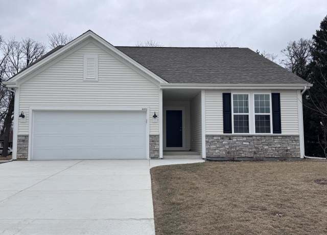 Property at 4402 19th St, Kenosha, WI 53144, 3 beds, 2 baths