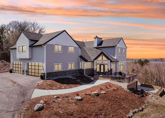 Property at 5400 Highway 83, Hartland, WI 53029, 6 beds, 3.5 baths