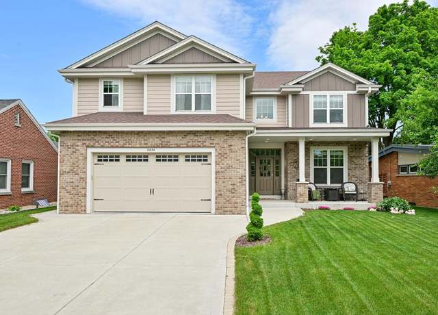Property at 10424 W Woodward Ave, Wauwatosa, WI 53222, 5 beds, 3.5 baths