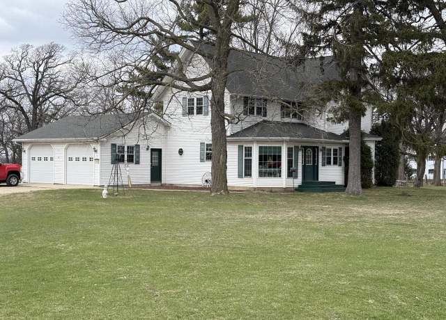 Property at N2069 Highway 67, Walworth, WI 53184, 3 beds, 2 baths