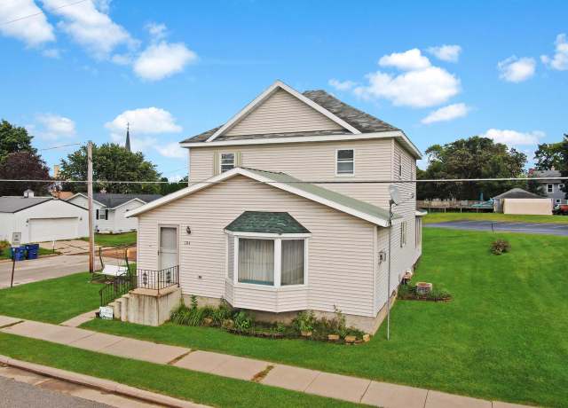 Property at 204 17th Avenue North Ave, Bangor, WI 54614, 3 beds, 1.5 baths