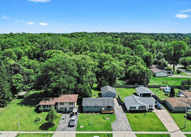 Property at 821 Legion Dr, Twin Lakes, WI 53181, 3 beds, 1 bath