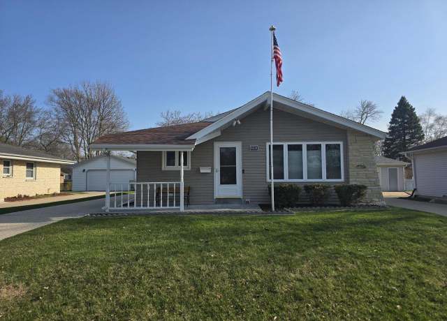 Property at 9629 W Morgan Ave, Milwaukee, WI 53228, 3 beds, 2.5 baths