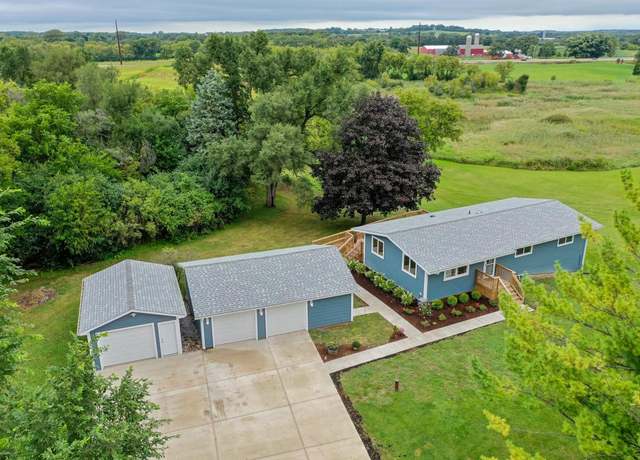 Property at 34800 Geneva Rd, Burlington, WI 53105, 4 beds, 2.5 baths