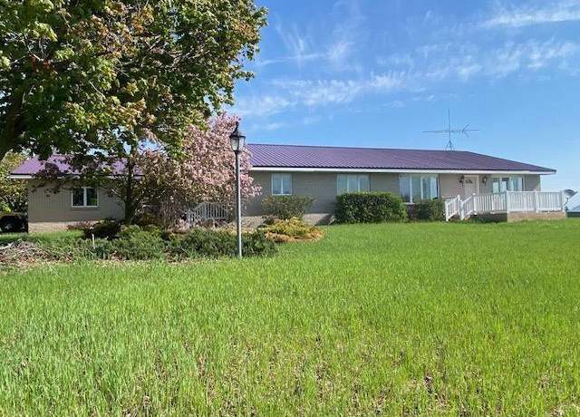 Property at W8918 County Rd W, Crivitz, WI 54114, 3 beds, 3.5 baths