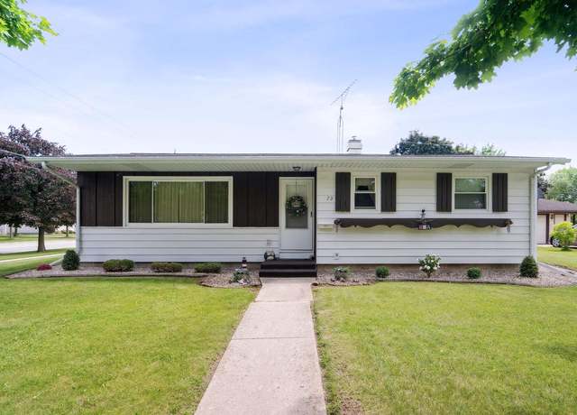 Property at 73 N St Josephs Ln, Fond Du Lac, WI 54935, 3 beds, 1 bath