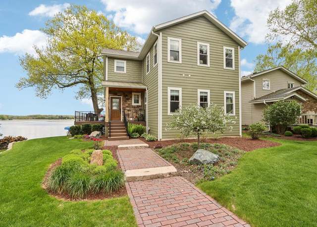 Property at 6417 N Tichigan Rd, Waterford, WI 53185, 5 beds, 3.5 baths