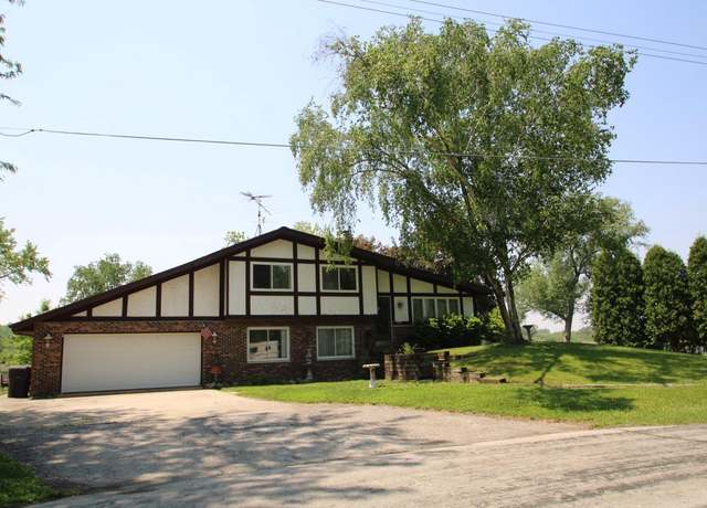 Property at 3011 Willow Shores Ct, East Troy, WI 53120, 4 beds, 2 baths