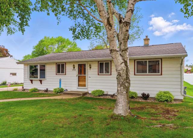 Property at 2908 42nd St, Two Rivers, WI 54241, 3 beds, 1.5 baths