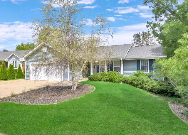 Property at 113 E Highland Ave, Fort Atkinson, WI 53538, 4 beds, 3 baths