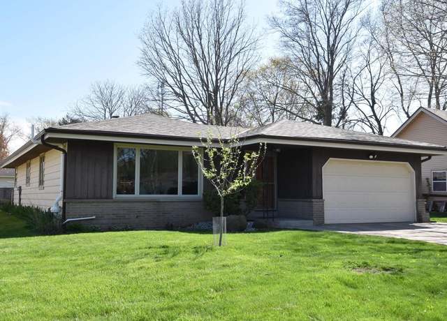 Property at 1739 Manistique Ave, South Milwaukee, WI 53172, 3 beds, 1.5 baths