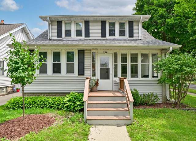 Property at 1102 N 70th St, Wauwatosa, WI 53213, 4 beds, 1.5 baths