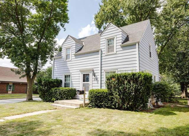 Property at 814 S Grand Ave, Waukesha, WI 53186, 2 beds, 1 bath