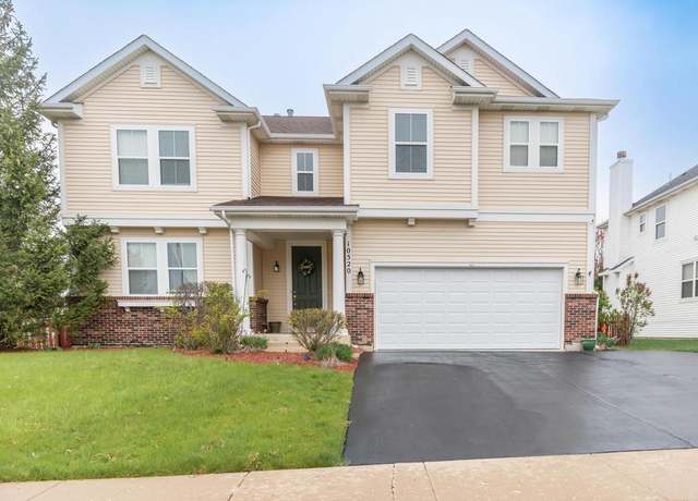 Property at 10520 63rd St, Kenosha, WI 53142, 5 beds, 3.5 baths