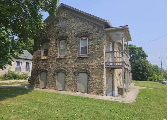 Property at 1126 Albert St, Racine, WI 53404, 4 beds, 2 baths