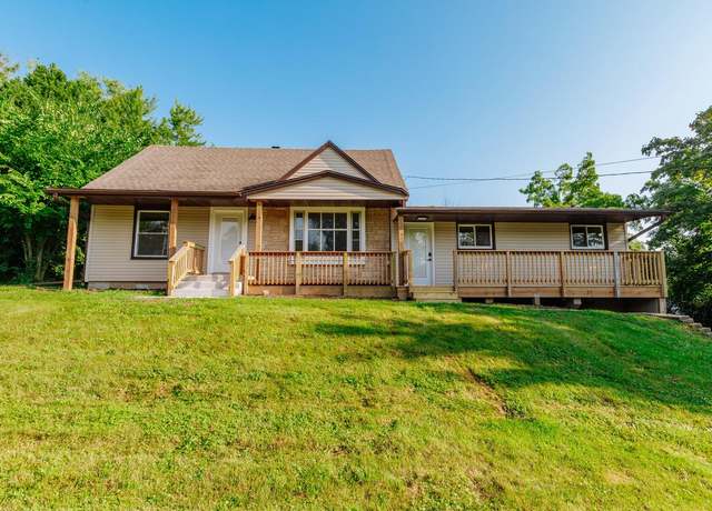 Property at S76W19414 Prospect Dr, Muskego, WI 53150, 3 beds, 1.5 baths