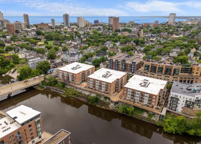 Property at 1915 N Water St #101, Milwaukee, WI 53202, 1 bed, 1 bath