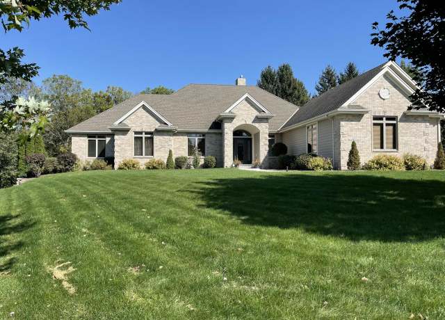 Property at W216N5564 Adamdale Dr, Menomonee Falls, WI 53051, 3 beds, 3.5 baths