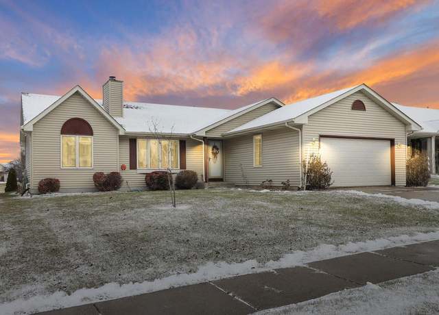 Property at 6822 55th St, Kenosha, WI 53144, 3 beds, 2 baths