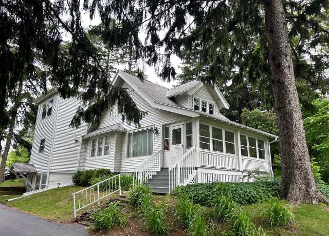 Property at 695 W Calumet Rd, River Hills, WI 53217, 4 beds, 2 baths