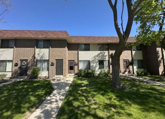 Property at 6054 W Port Ave, Milwaukee, WI 53223, 2 beds, 1.5 baths