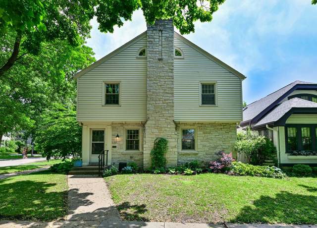 Property at 2044 Forest St, Wauwatosa, WI 53213, 4 beds, 2.5 baths
