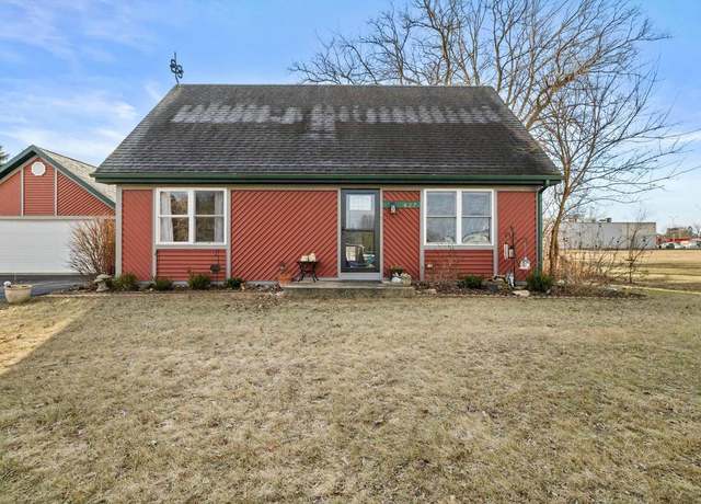 Property at 627 Kennedy Dr, Twin Lakes, WI 53181, 3 beds, 2 baths