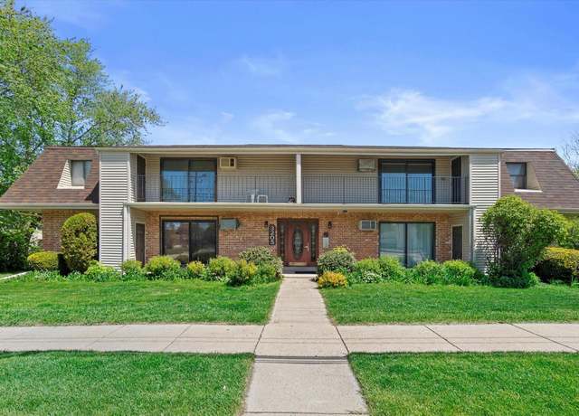 Property at 3205 5th Ave Unit D, South Milwaukee, WI 53172, 2 beds, 1 bath