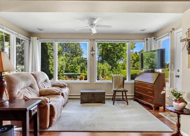 Property at 348 County Road B #2, Fontana, WI 53125, 2 beds, 2 baths